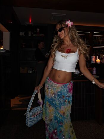 Full leaked Aliyah page private onlyfans photo
