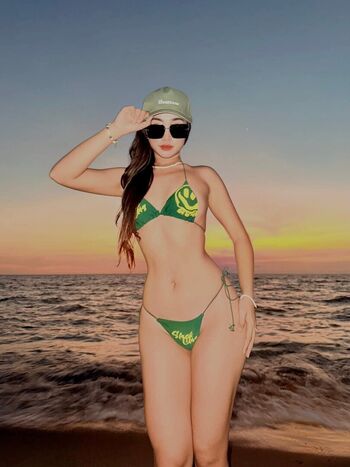Full leaked Aliyah saena page private onlyfans photo