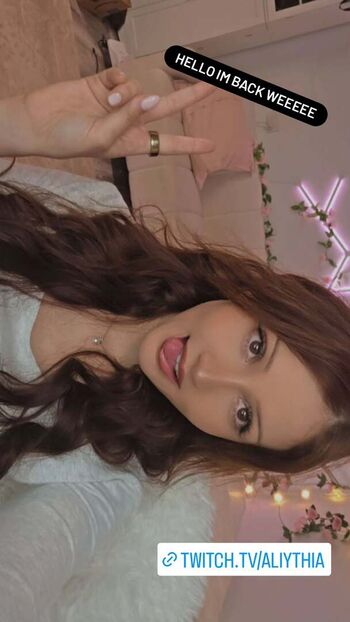 Full leaked Aliythia page private onlyfans photo