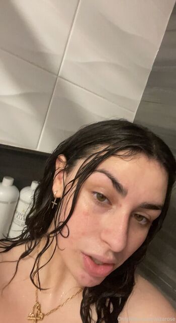 Full leaked Aliza rose page private onlyfans photo