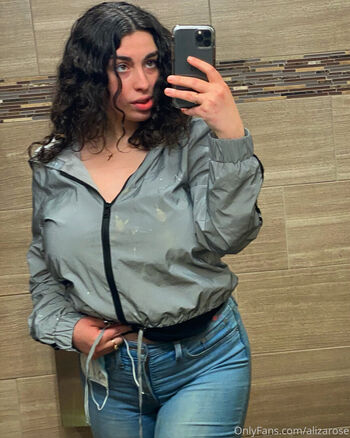 Aliza Rose