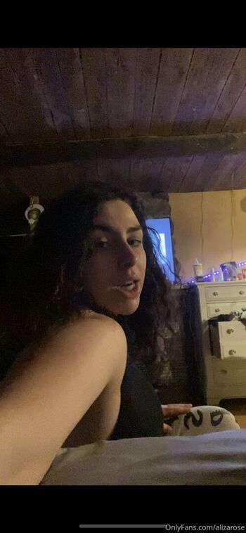 Full leaked Aliza rose page private onlyfans photo