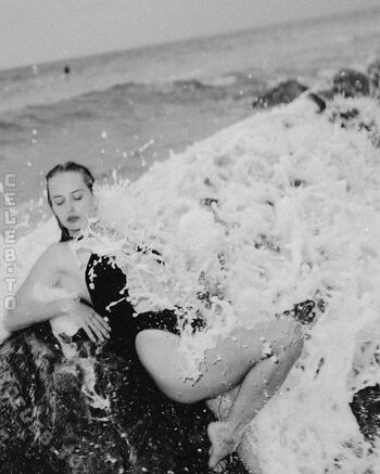 Full leaked Alkzndra private onlyfans photo