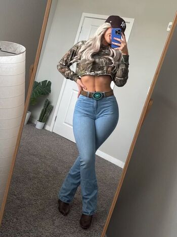 Full leaked Allie danielle private onlyfans photo