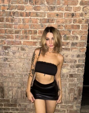 Full leaked Allieesaur private onlyfans photo