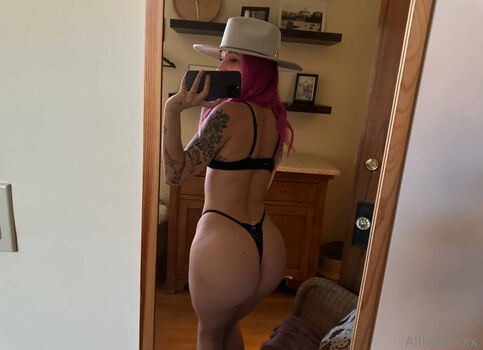 Full leaked Allieesaur private onlyfans photo