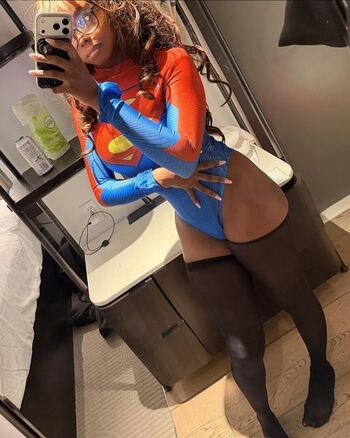 Full leaked Allielice private onlyfans photo
