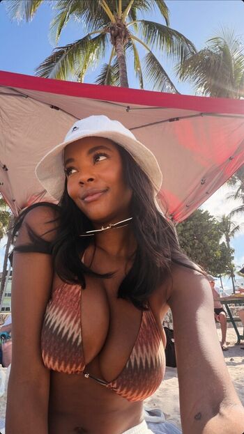 Full leaked Allieredmondd private onlyfans photo