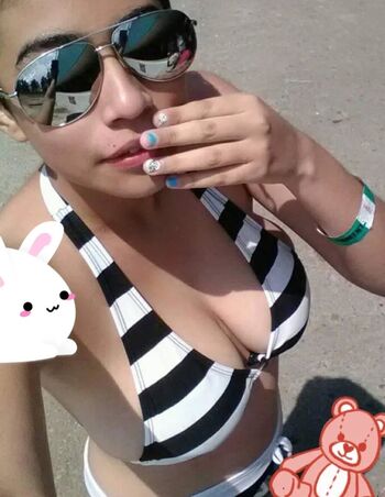 Full leaked Allisauria private onlyfans photo