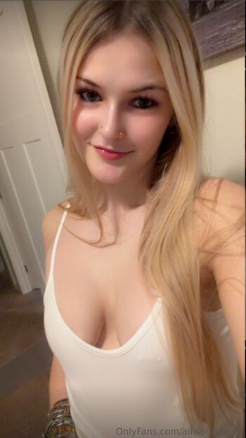 Full leaked Allisonrose private onlyfans photo