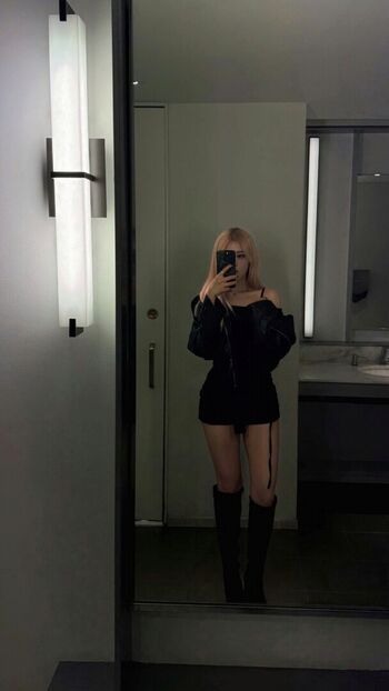 Full leaked Allissa shin private onlyfans photo