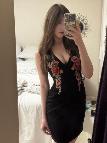 Full leaked Allykitti private onlyfans photo