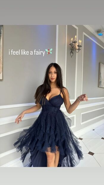 Full leaked Allyn private onlyfans photo