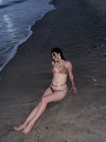 Full leaked Allysa amogues page private onlyfans photo