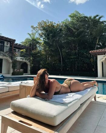 Full leaked Allyyyrose private onlyfans photo