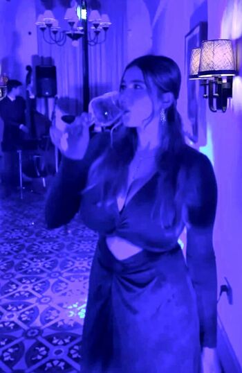 Full leaked Alma o private onlyfans photo