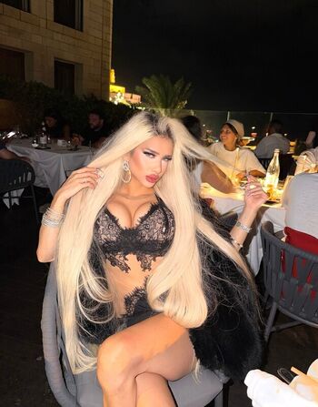 Full leaked Alma raveh page private onlyfans photo