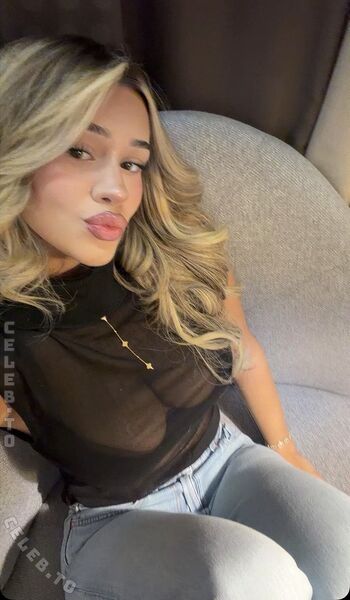 Full leaked Almira azemi private onlyfans photo
