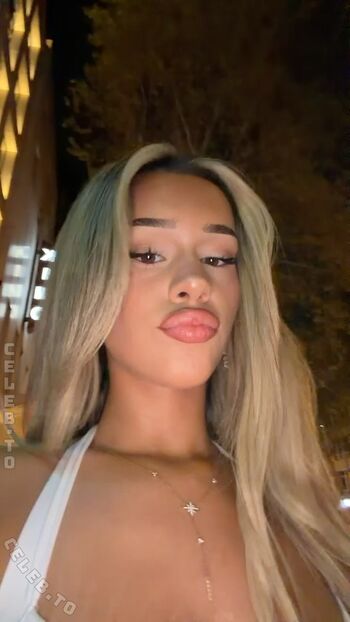 Full leaked Almira azemi private onlyfans photo