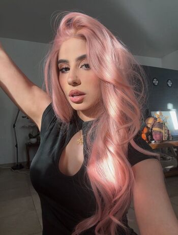Full leaked Aloonea private onlyfans photo