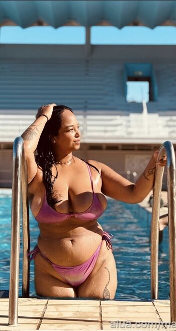 Full leaked Alua model page private onlyfans photo