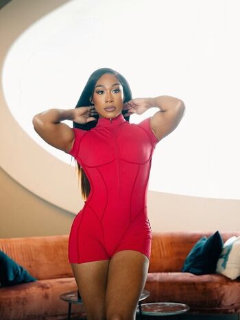 Full leaked Alycia baumgardner private onlyfans photo