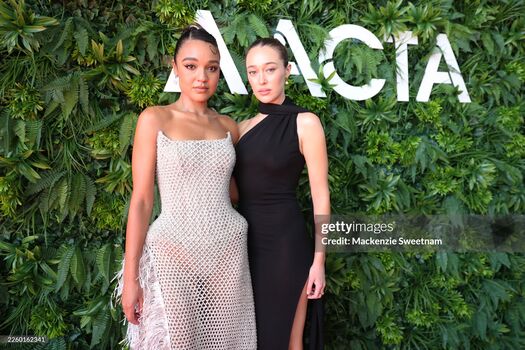 Full leaked Alycia debnam carey page private onlyfans photo