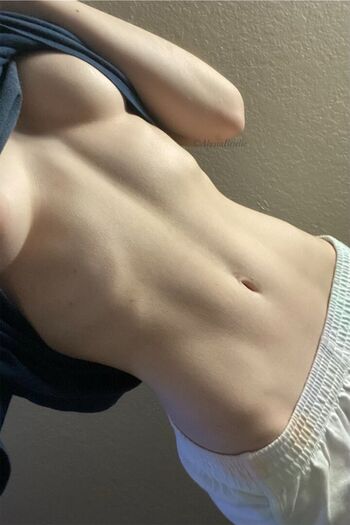 Full leaked Alysiabrielle private onlyfans photo