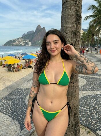 Full leaked Alyska private onlyfans photo