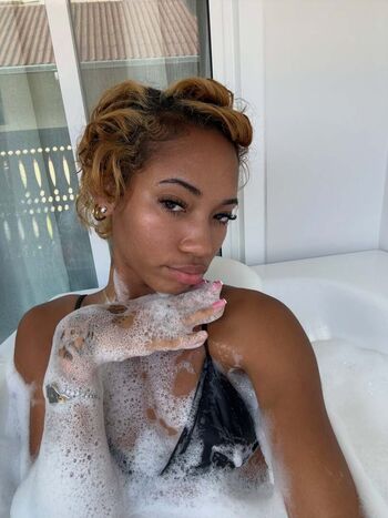 Full leaked Alysontsang page private onlyfans photo