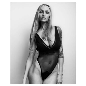 Full leaked Alyssa barbara private onlyfans photo