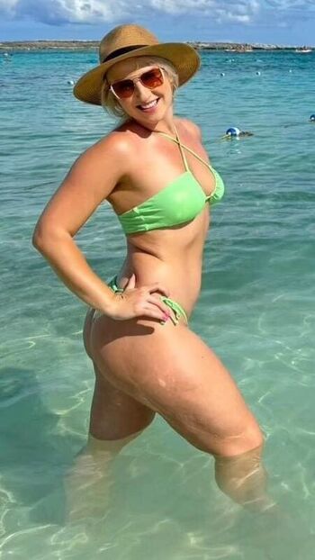 Full leaked Alyssa frysinger page private onlyfans photo