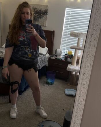 Full leaked Alyssathehotmessexpress private onlyfans photo