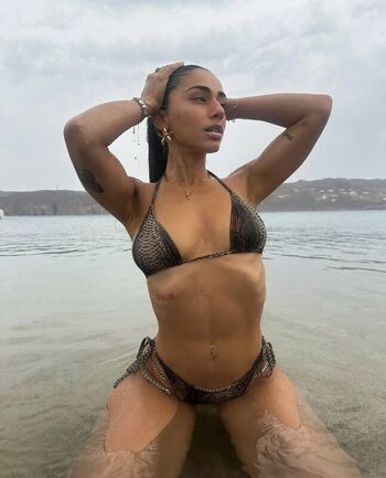 Full leaked Amaliaa t page private onlyfans photo
