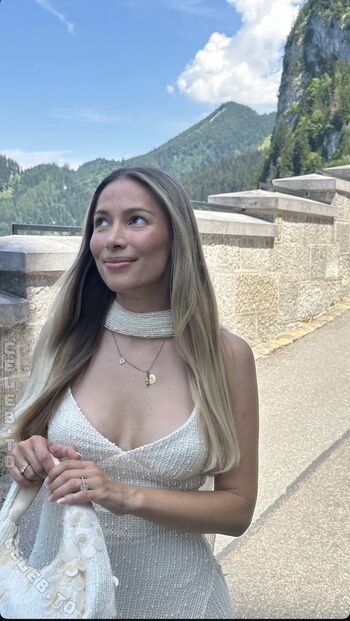 Full leaked Amanda c emilia page private onlyfans photo