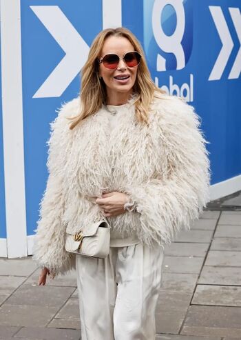 Full leaked Amanda holden  page private onlyfans photo