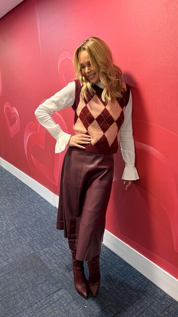 Full leaked Amanda holden  page private onlyfans photo