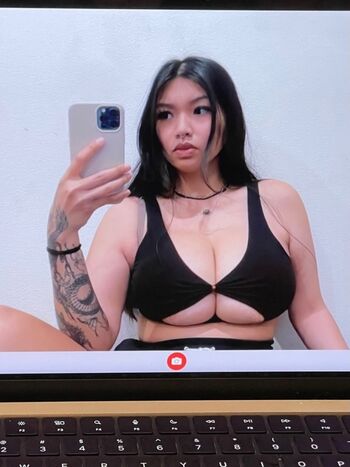 Full leaked Amandatouch private onlyfans photo
