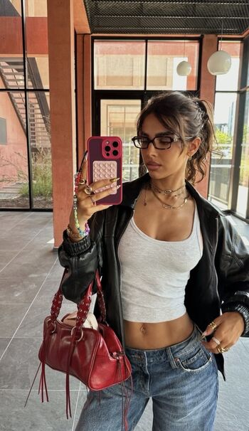 Full leaked Amandine valles private onlyfans photo