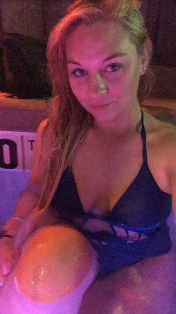 Full leaked Amateur girls private onlyfans photo