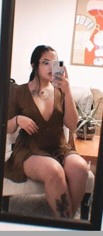 Full leaked Amateur girls private onlyfans photo