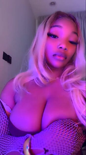 Full leaked Amateur streamers page private onlyfans photo