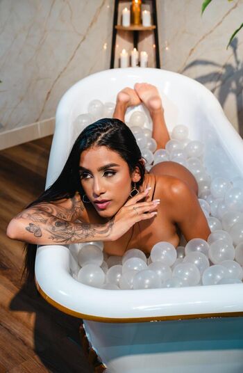 Full leaked Ambeer rousess private onlyfans photo