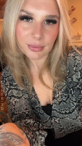 Full leaked Amber glaze private onlyfans photo