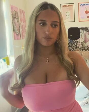 Full leaked Amber isabella private onlyfans photo