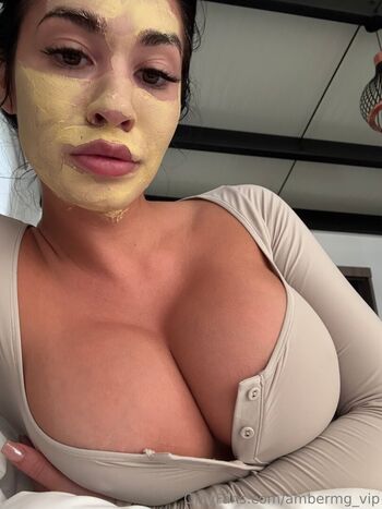 Full leaked Amber marie private onlyfans photo