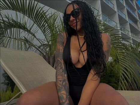 Full leaked Amber reacts page private onlyfans photo