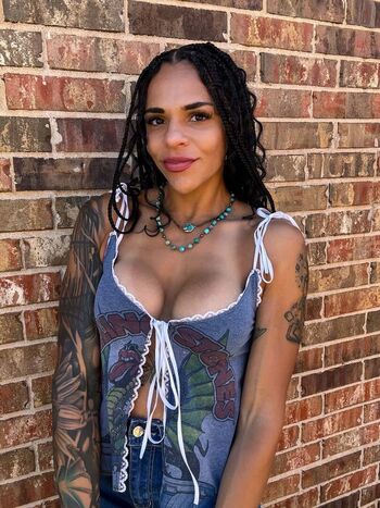 Full leaked Amber reacts private onlyfans photo