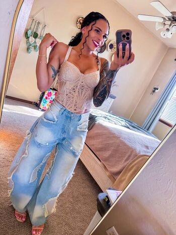 Full leaked Amber reacts private onlyfans photo