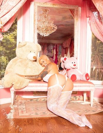 Amber Rose